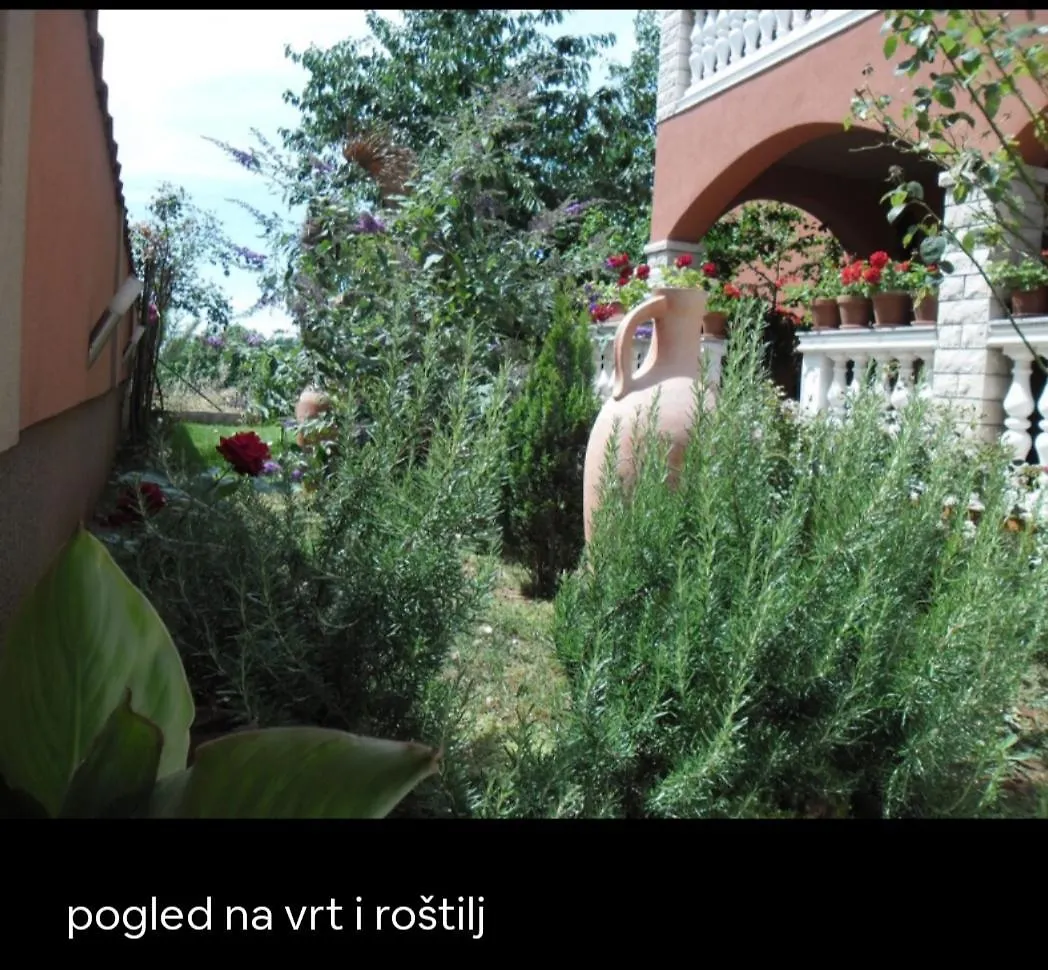 Apartman Marko Pula Apartment